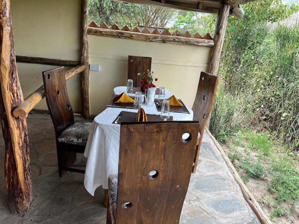 Villa Olaloi Mara Camp Maasai Mara Esterno foto